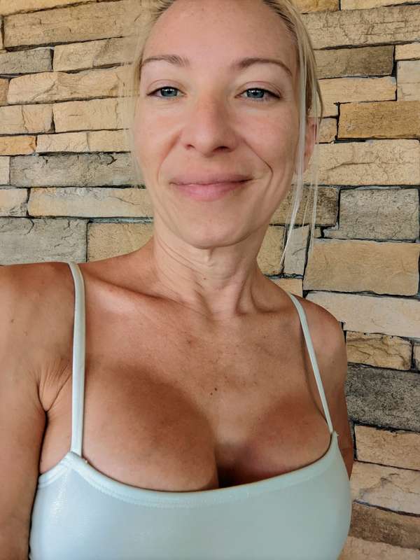 It's Breast Cancer Awareness Month, be like Doja and check y..