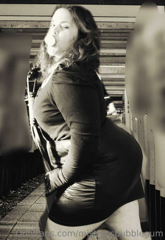 MistressBubble-Dom