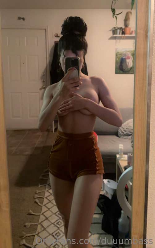 😴