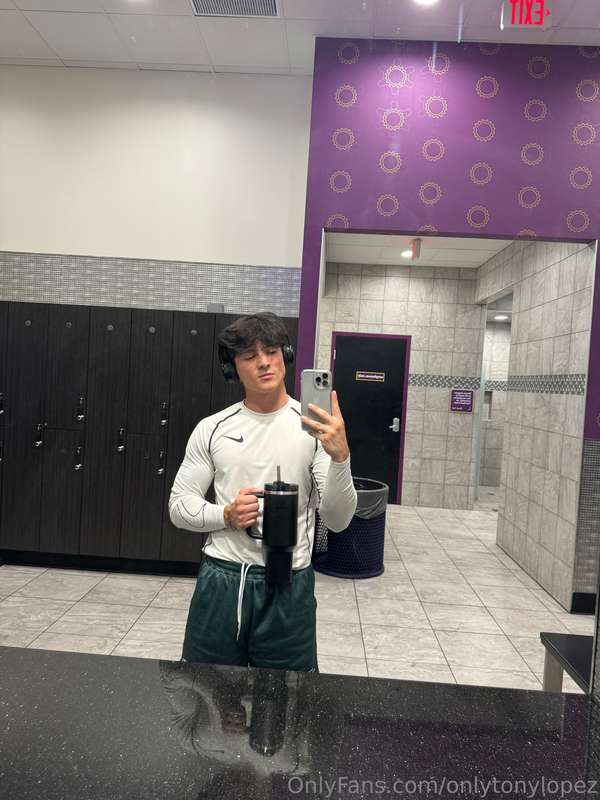 Who else gets horny af after a good workout?