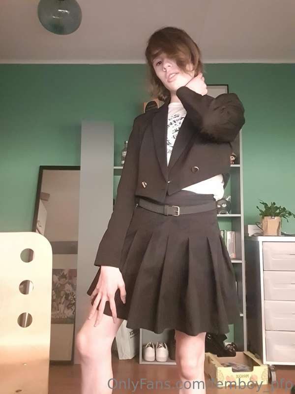 femboy_pfp image #0