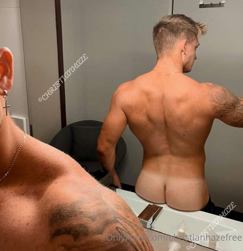 You know I love sharing my 🍑