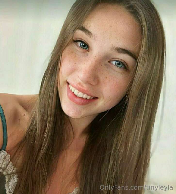 ⚠️The hottest student @aminashy 🌶just started her sex life a..