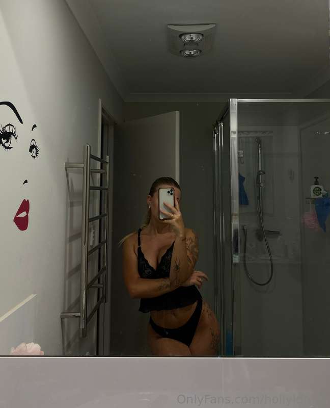 🔪 🖤 🕷️