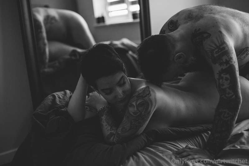 Goodnight OF - who likes a good fuck before sleep?

https://..