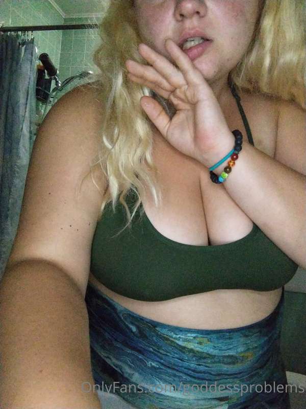 okay i was definitely kinda buzzed last night but at least i..