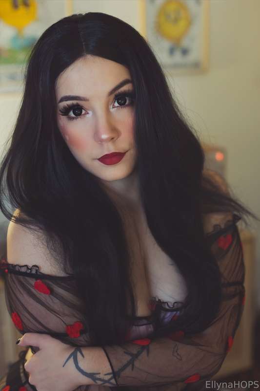 ellyna1