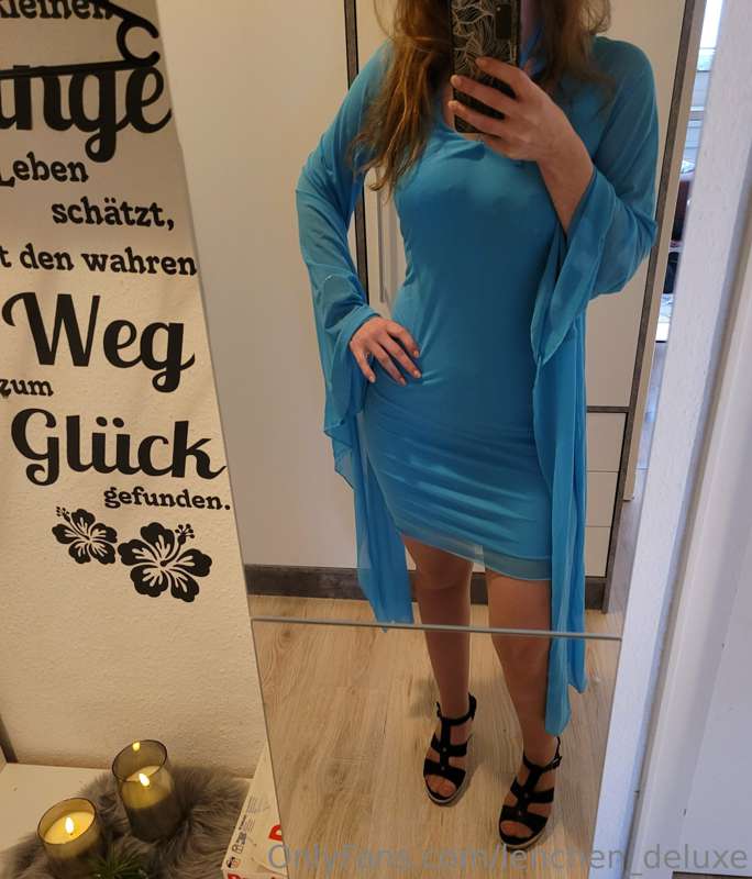 Sodele, da isses,das neue Kleidchen, eindeutig sind die Ärme..