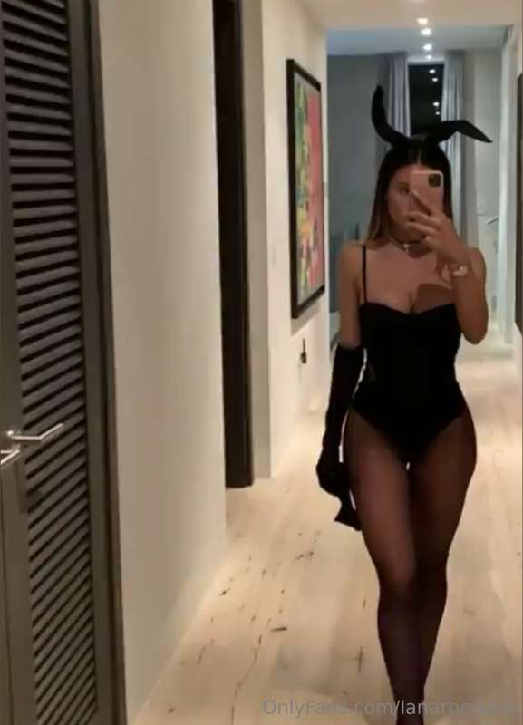 Foto 155 de Lana Rhoades en Tocromo