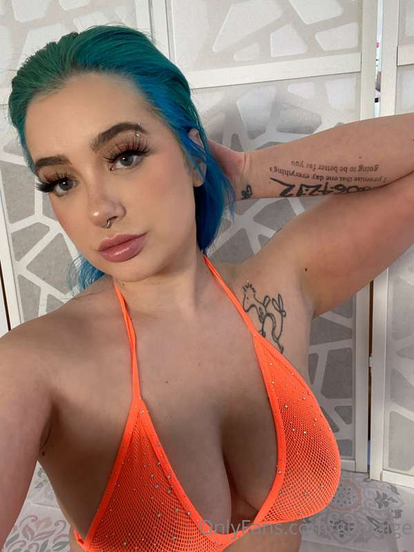 Photo 700 of Gia Paige on Tocromo