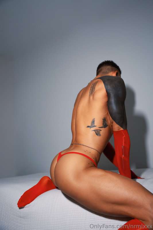nrmlxxx image #1