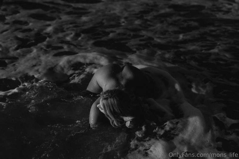 mons_life