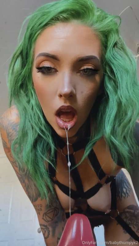 Tell me lover should I spit or swallow?😛