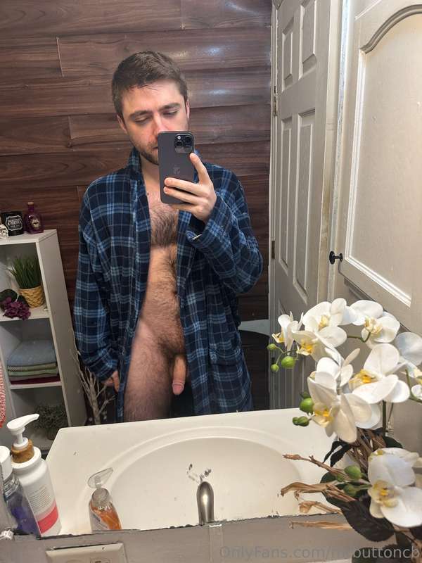 mrbuttoncb image #3