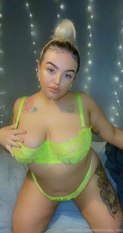irishblondiee_free