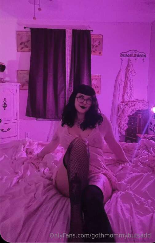 gothmommybutsadd