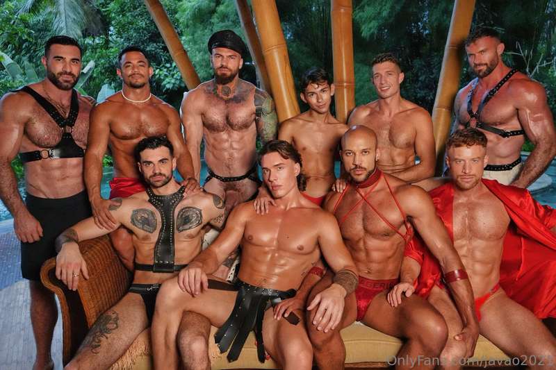 😮‍💨 SPECIAL GROUP VALENTINE'S DAY ORGY 🚨COMING SOON!