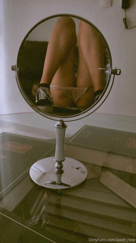 axiel.raw image #0