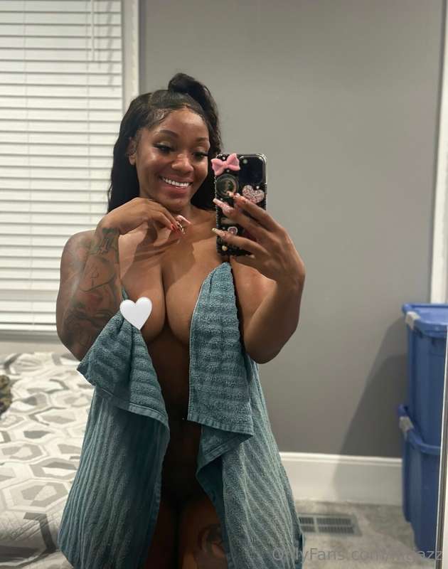 titties out cuz it’s Tuesday 😘