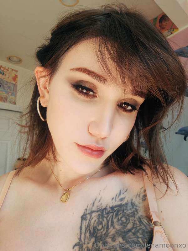 come to my dm 😘
