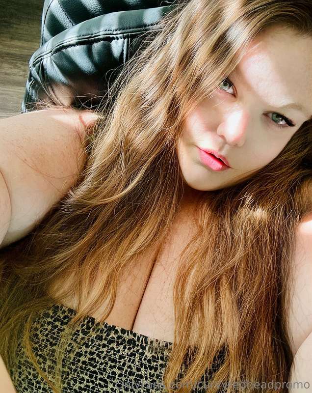 curvyredheadpromo