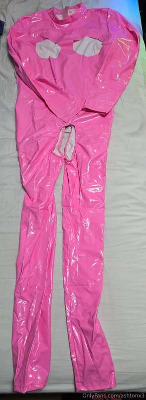 New catsuit 😍