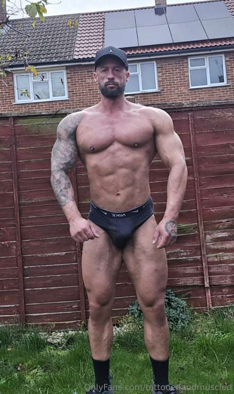 tattooedandmuscleds