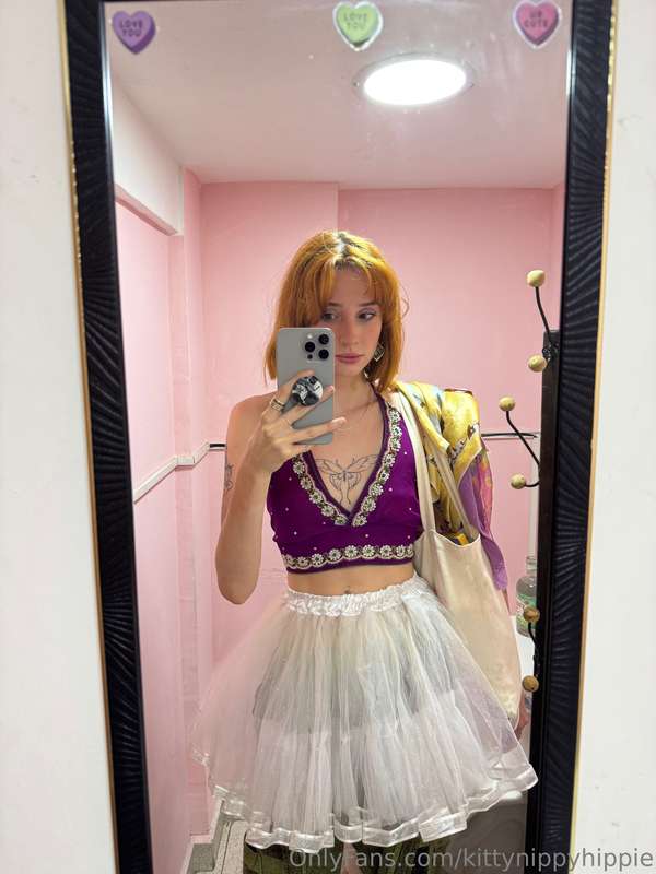 kittynippyhippie image #1