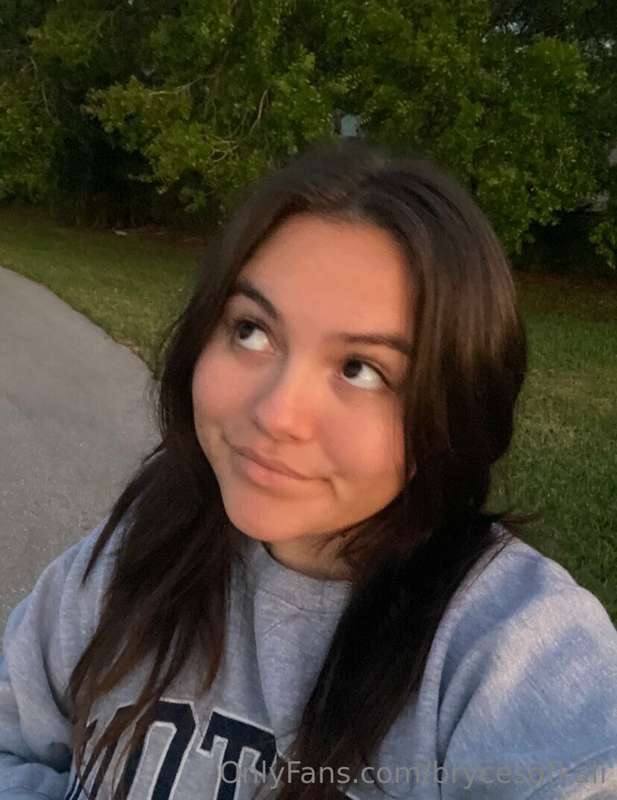 drives at sunset are one of my favorite things to do! commen..