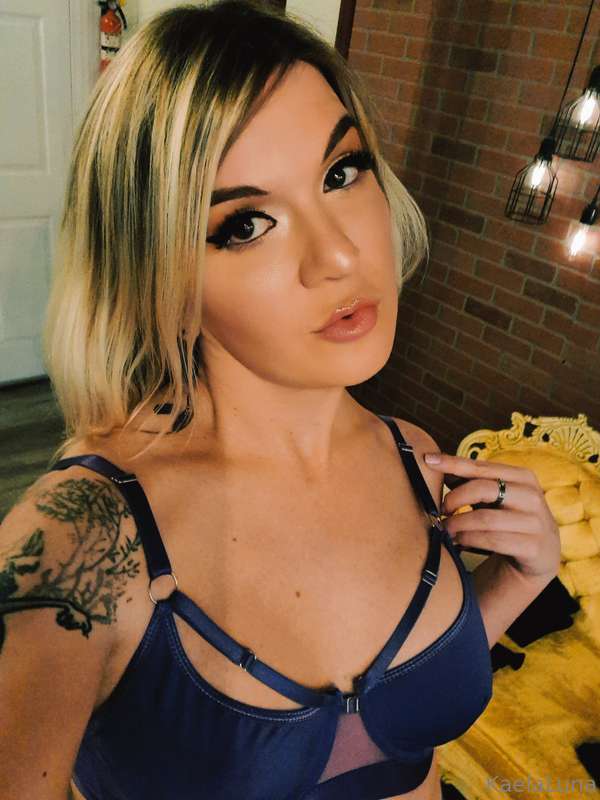 Take my bra off 😈