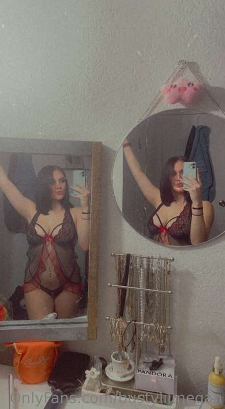 bustylilmegan