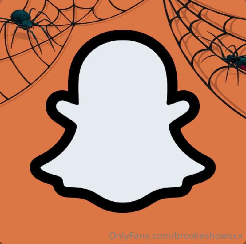 FIRST FAN TO FILL GETS ALL MY SOCIALS AND 5 CREAMY SOLOS FRE..