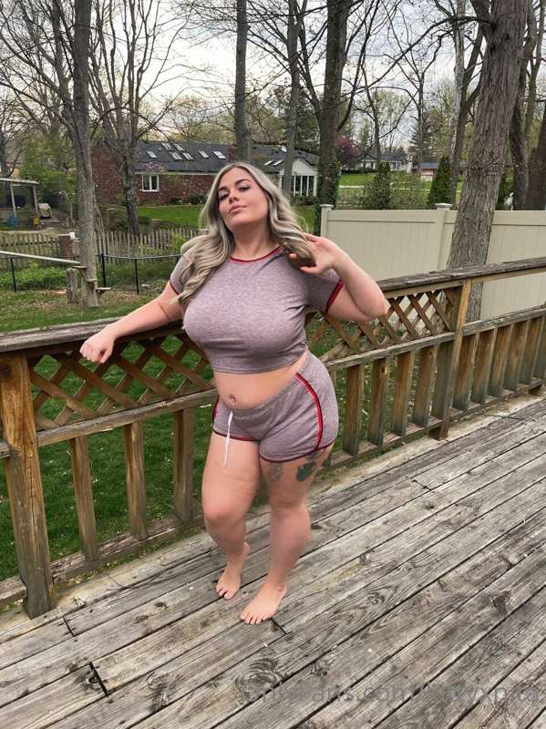 My stepdaughter is so nasty she fucked her stepfather and re..
