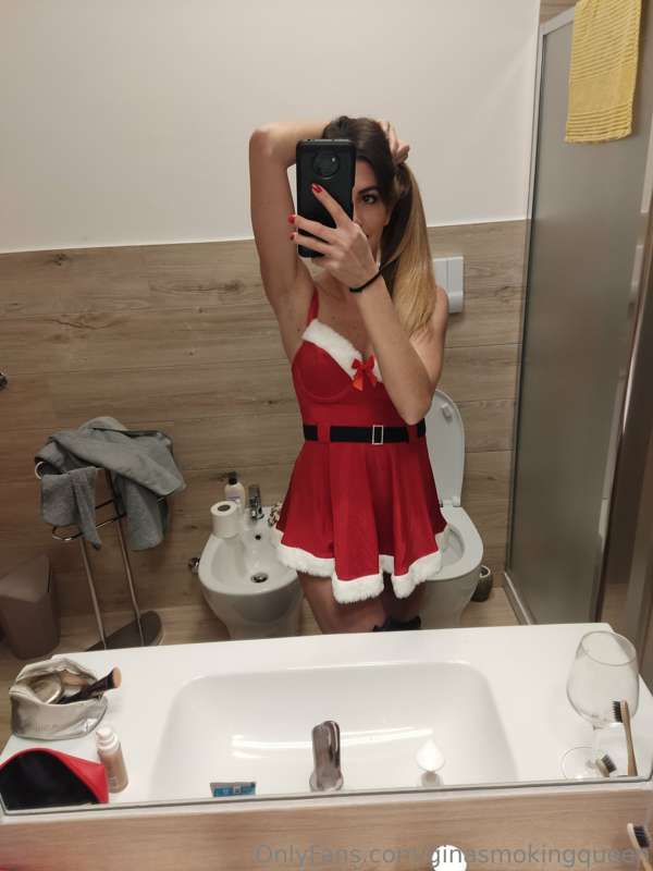 Getting ready for customs ❤️❤️❤️
