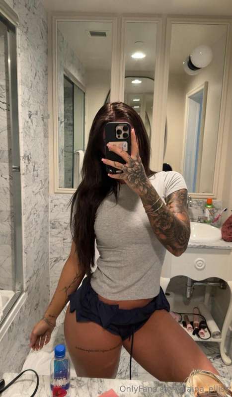 👀