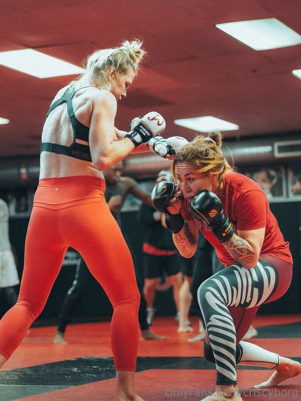 criscyborg photo