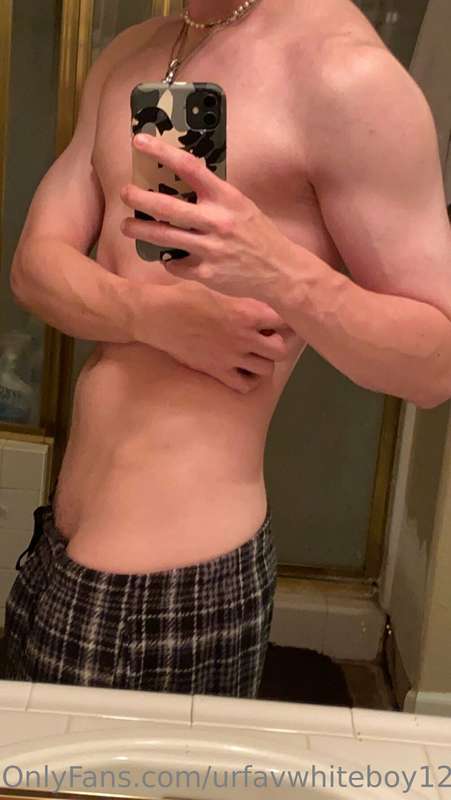 urfavwhiteboy12