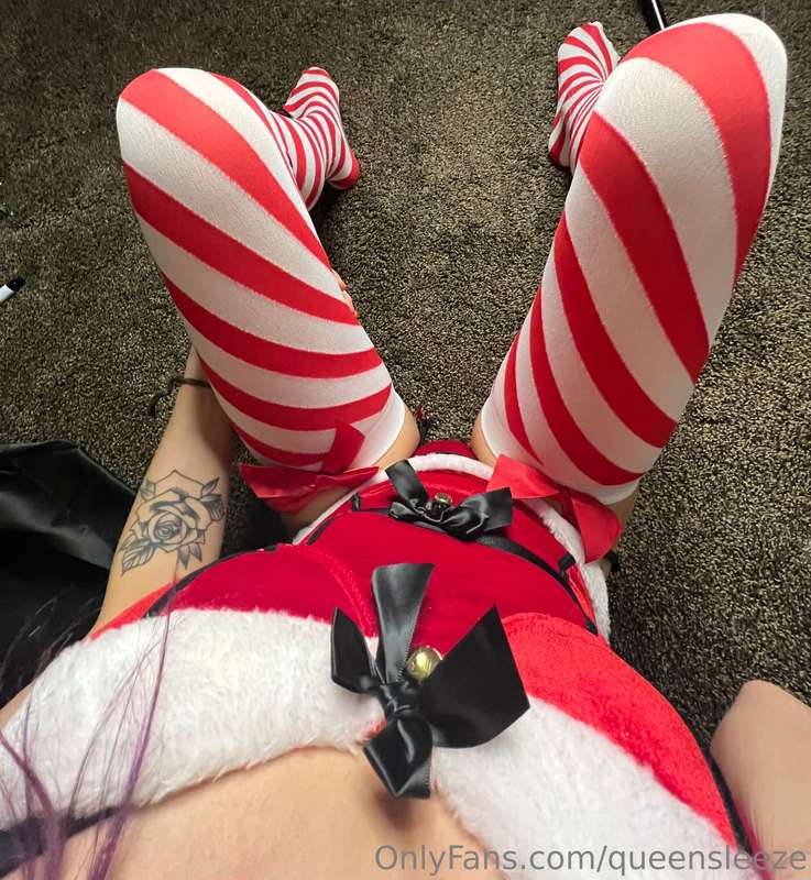 Surprise someone with Santa’s little HO HO HO this year😉 Tak..
