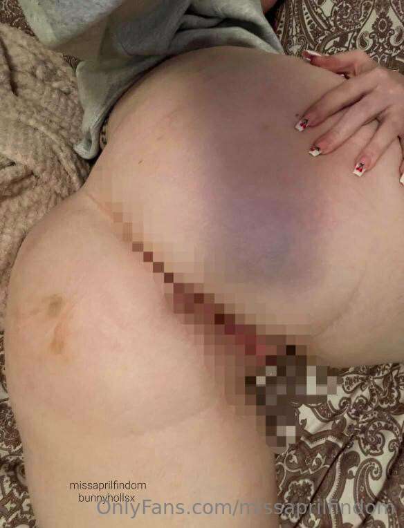 Uncensored piccies on the way to your inbox now, you know wh..