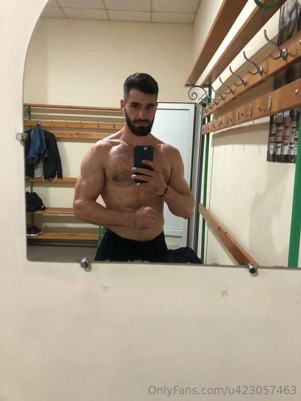 😋