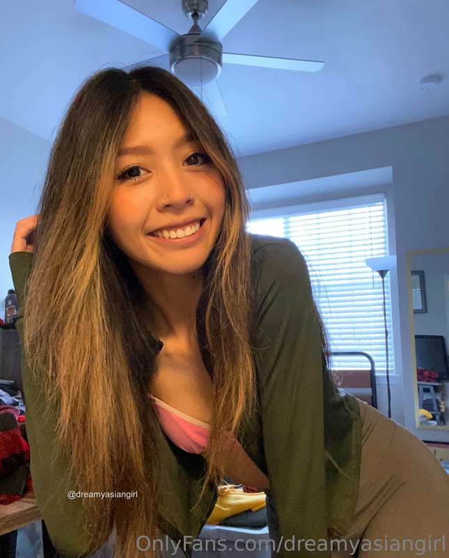 dreamyasiangirl