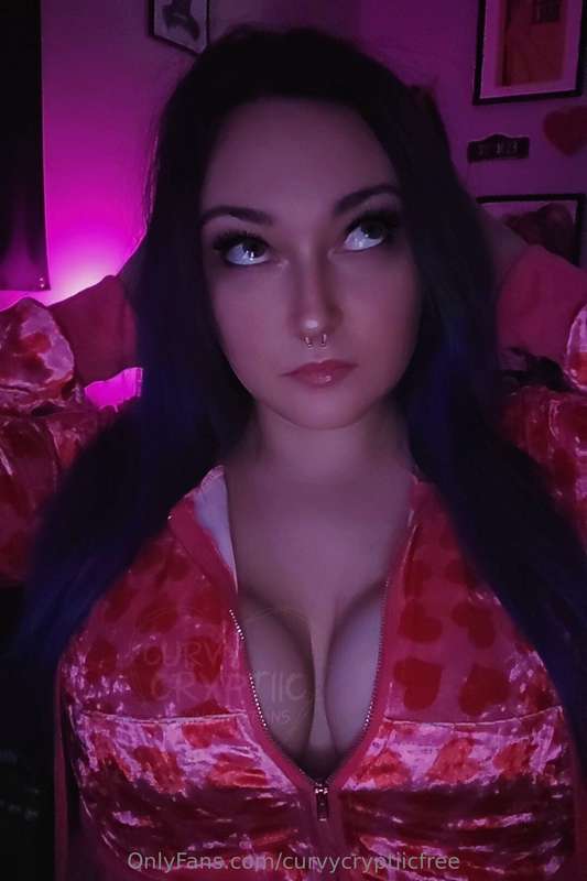 curvycryptiicfree
