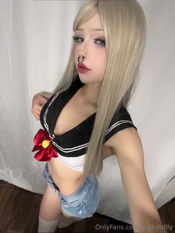 gothdollly