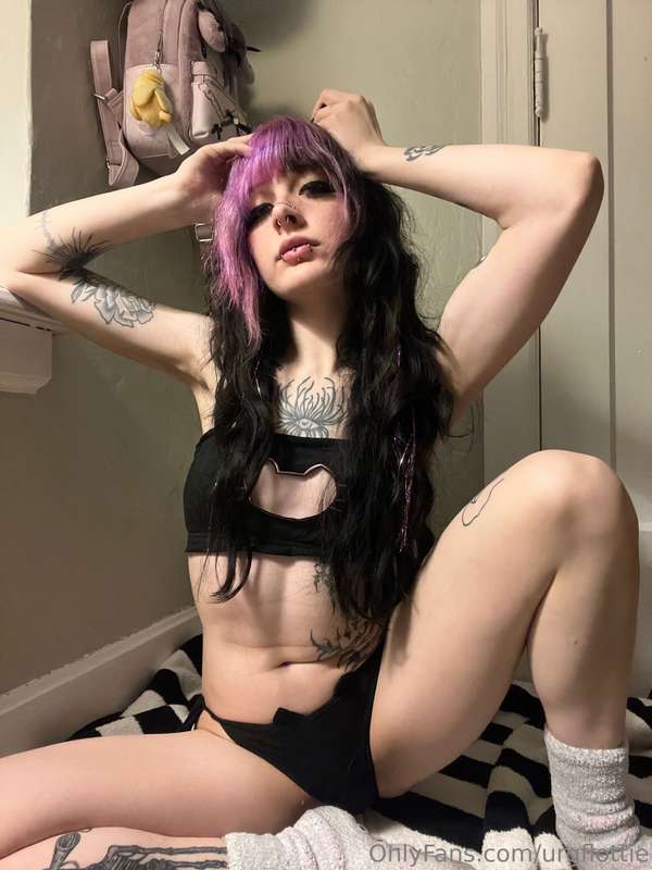 my page will be your new addiction daddy. (●'◡'●)