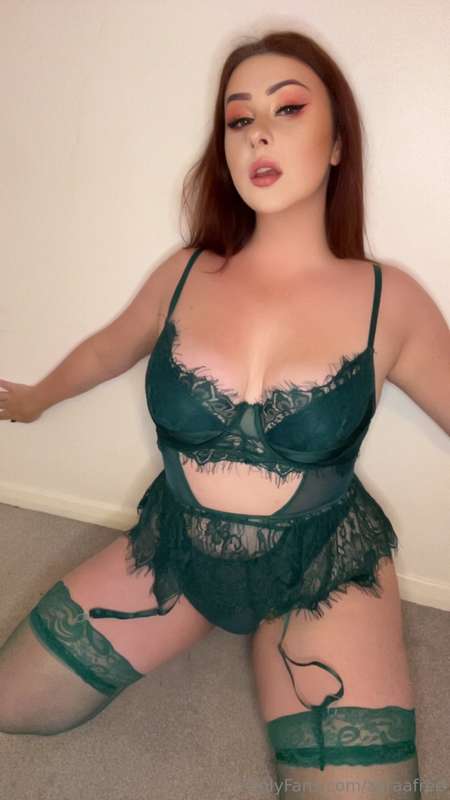 🧜🏼‍♀️ 