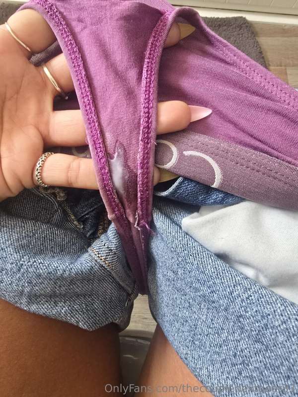 Guys! I told you I was horny! Look at my creaming in my own ..