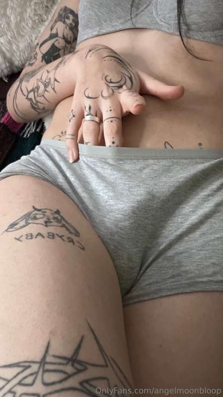 angelmoonbloop