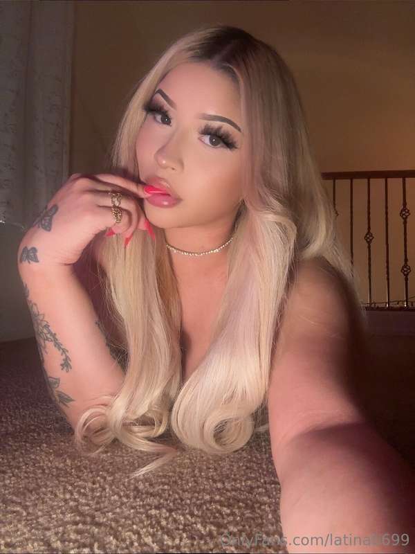 POV BLOWJOB / POV DOGGY 🐶🐶🦴🦴 Im sending this bundle to you f..