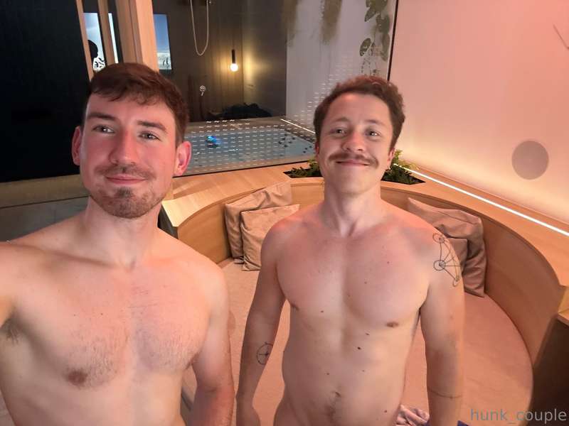 hunk_couple