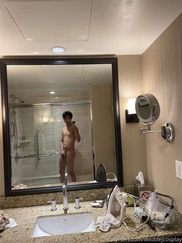 This hotel shower kinda nice